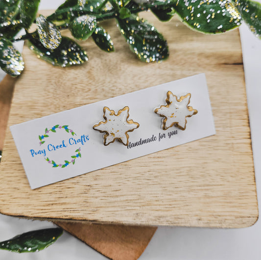 White with gold accent snowflake earrings